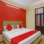 Oyo Hotel Devpuri Inn