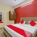 Oyo Hotel Devpuri Inn